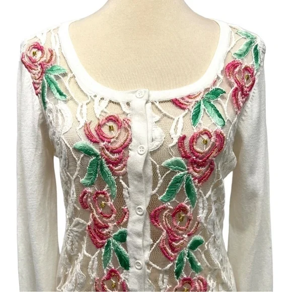 Agua Bendita White Embroidered Floral Lace Button Front Cardigan Sweater Large - Picture 2 of 14